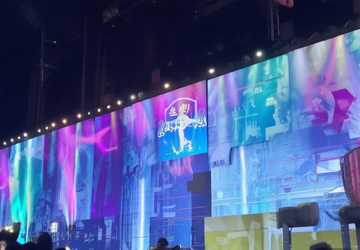 多纳鲁马：从意甲新星到世界级门将的崛起之路(图2)