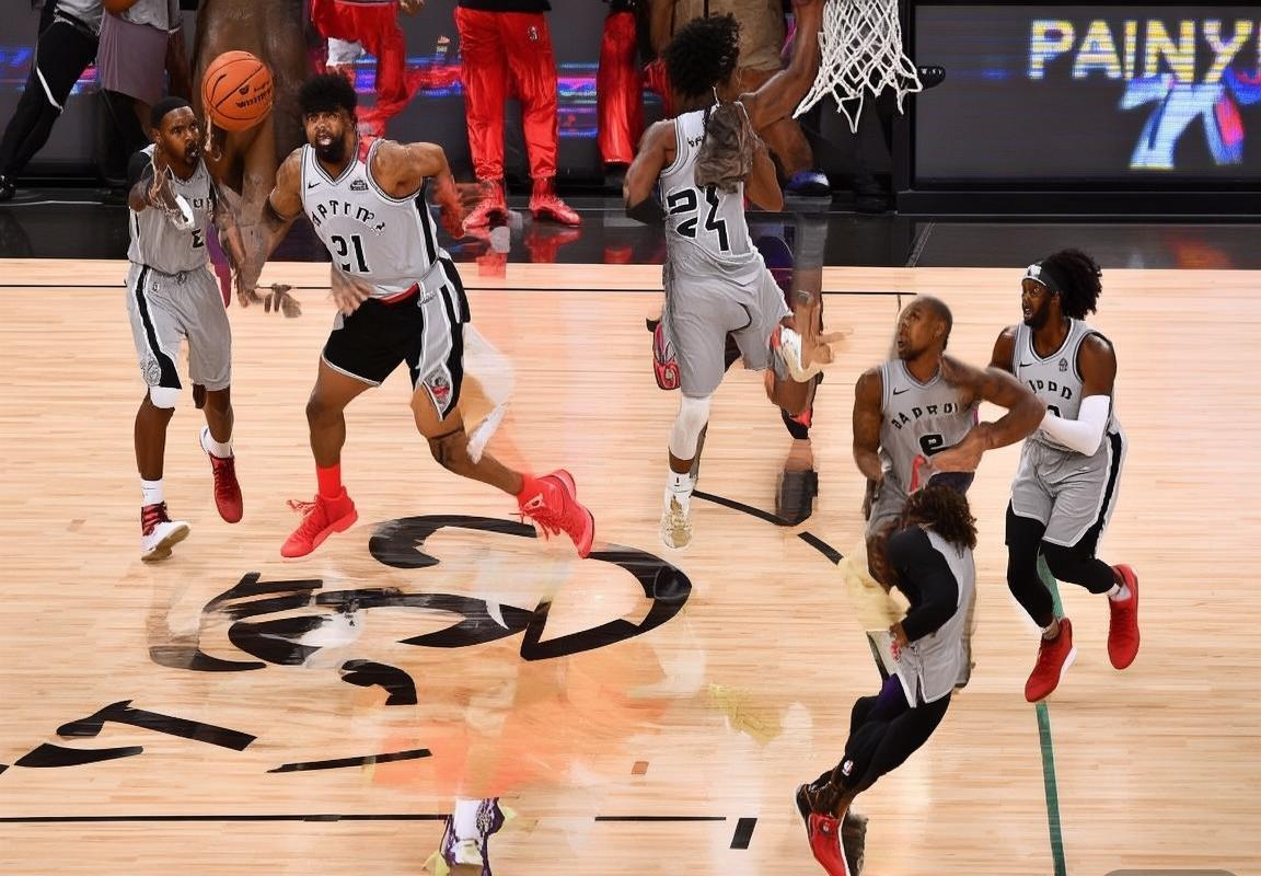 2019CCTV马刺猛龙经典对决：德罗赞莱昂纳德巅峰对决回顾(图2)